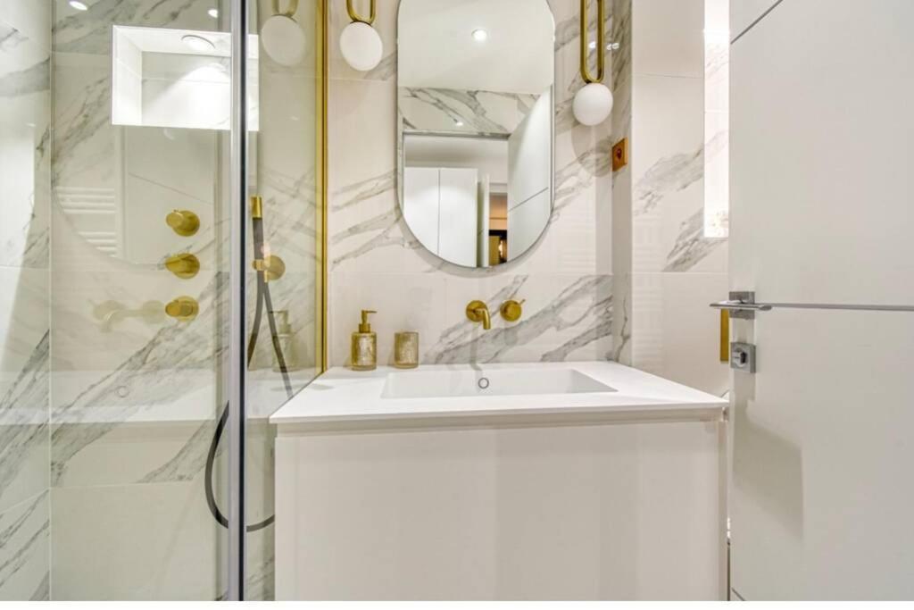 Somptueux Logement,cannes Croisette,4 Etoiles**** Apartment *