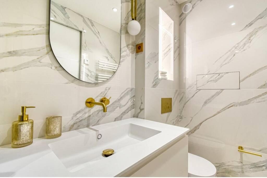 Somptueux Logement,cannes Croisette,4 Etoiles****